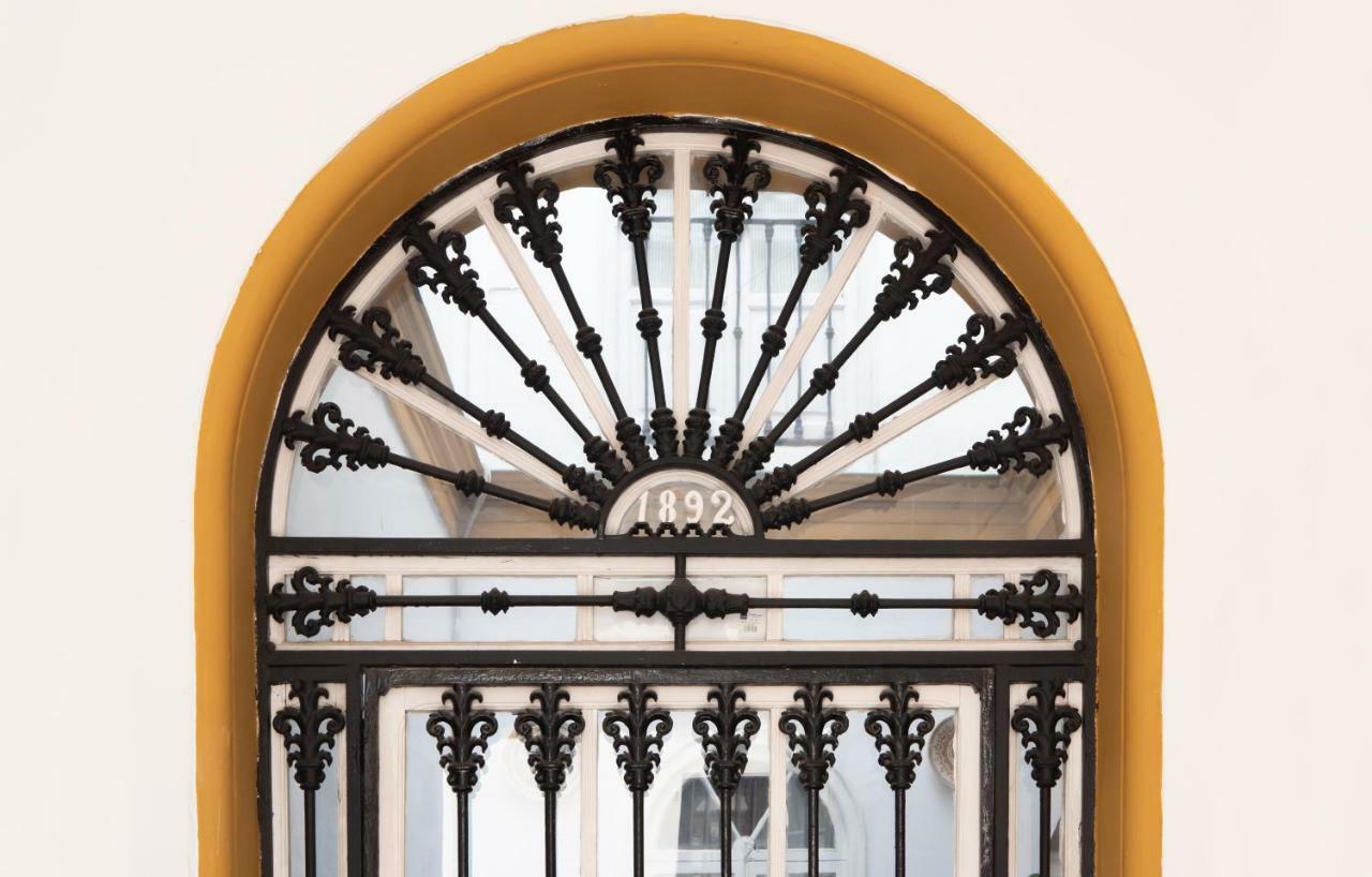 Home In Seville Luxury V33-1A Экстерьер фото